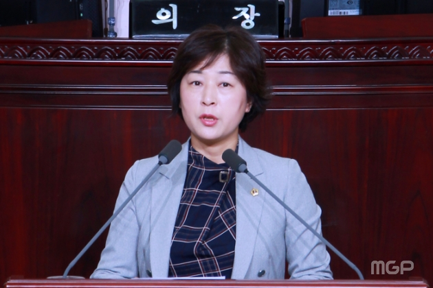 23일 5분발언을 진행하고 있는 김경희 경기도의원.