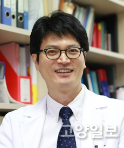 손문준 교수