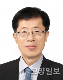 문승권 다산경영정보연구원 원장 / 경영학박사