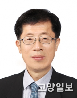 문 승 권(다산경영정보연구원 원장, 경영학박사)