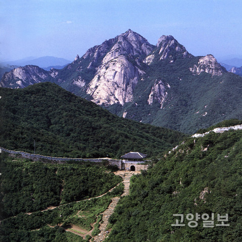 북한산성 대남문